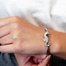 Load image into Gallery viewer, Seahorse Bracelet Top in Sterling Silver (32 x 17mm)
