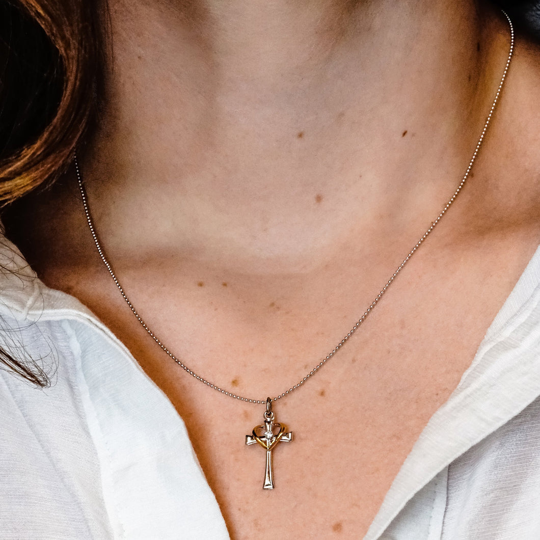 ITI NYC Heart Cross Pendant with Cubic Zirconia in Sterling Silver