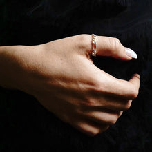 Load image into Gallery viewer, Fulton St. Figaro Chain Ring in Sterling Silver
