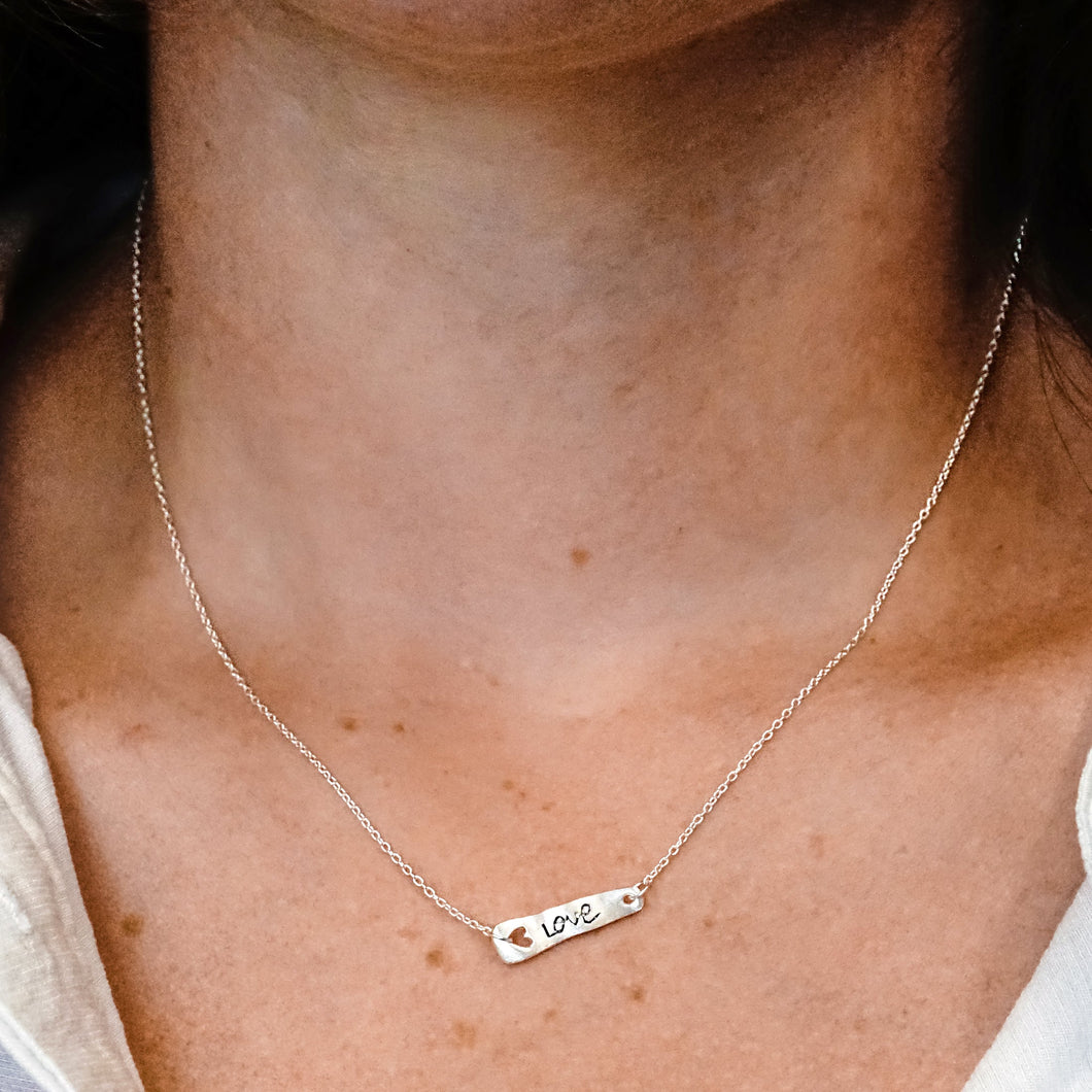 Love Bar Necklace in Sterling Silver (19 x 5mm)