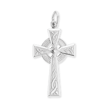 Load image into Gallery viewer, ITI NYC Traditional Celtic Cross Pendant in Sterling Silver
