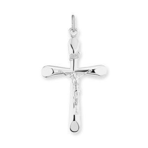 ITI NYC Traditional Crucifix Pendant in Sterling Silver