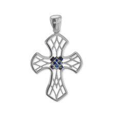 Load image into Gallery viewer, ITI NYC Filigree Lattice Cross Pendant in Sterling Silver
